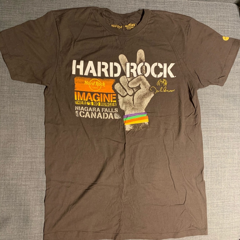Hard Rock Cafe with John Lennon Tee size Medium